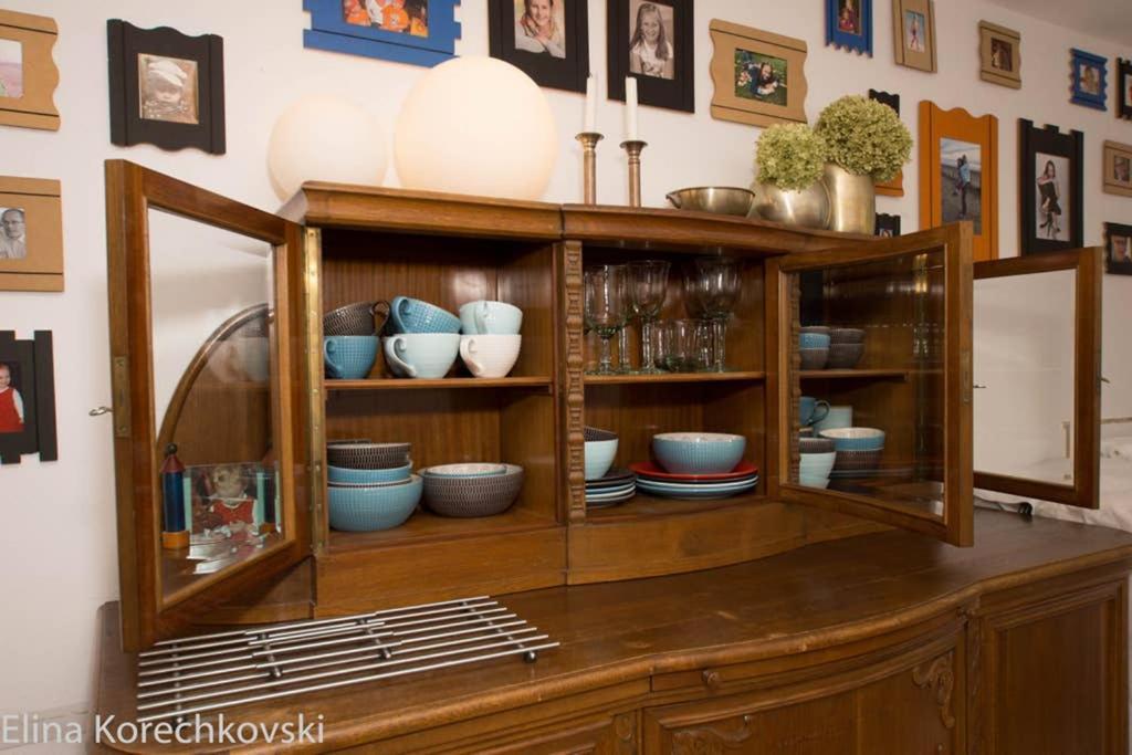 Bahnhofsnahe, Ruhige Und Sonnige 2 Zimmerwohnung Im Dichterviertel วิสบาเดน ภายนอก รูปภาพ