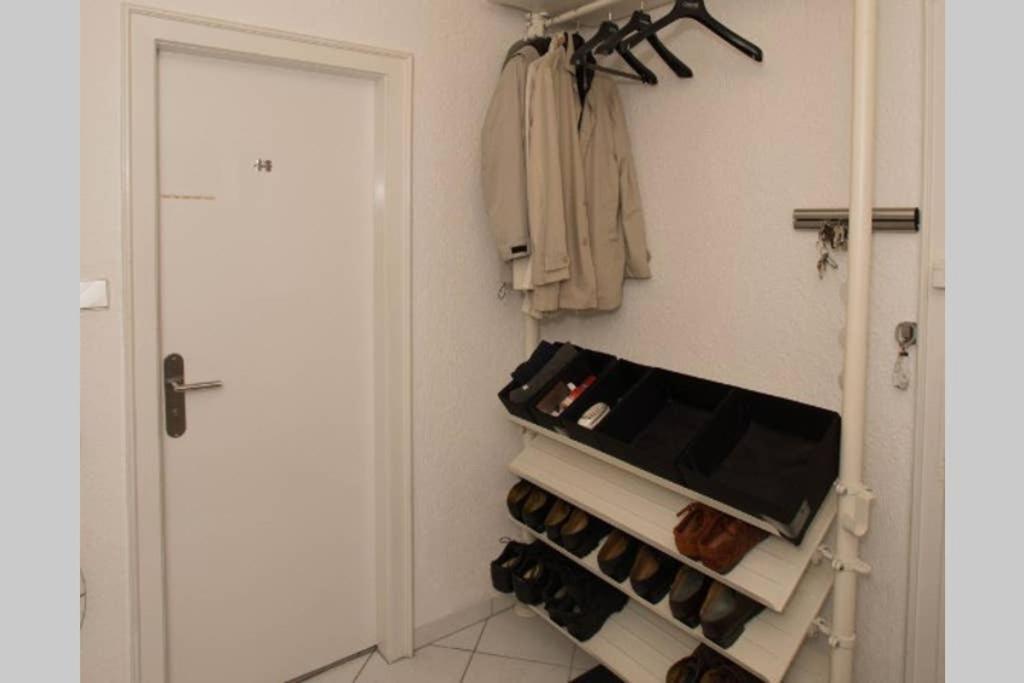 Bahnhofsnahe, Ruhige Und Sonnige 2 Zimmerwohnung Im Dichterviertel วิสบาเดน ภายนอก รูปภาพ